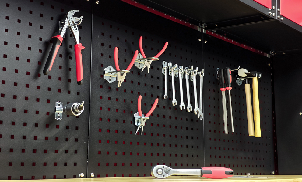 Hoe kunt u uw ruimte maximaliseren met een garage-opbergkast?